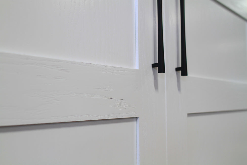 VERTICAL OAK QUEEN PLANK FACE MURPHY BED DISCOUNTED PAINTED WHITE