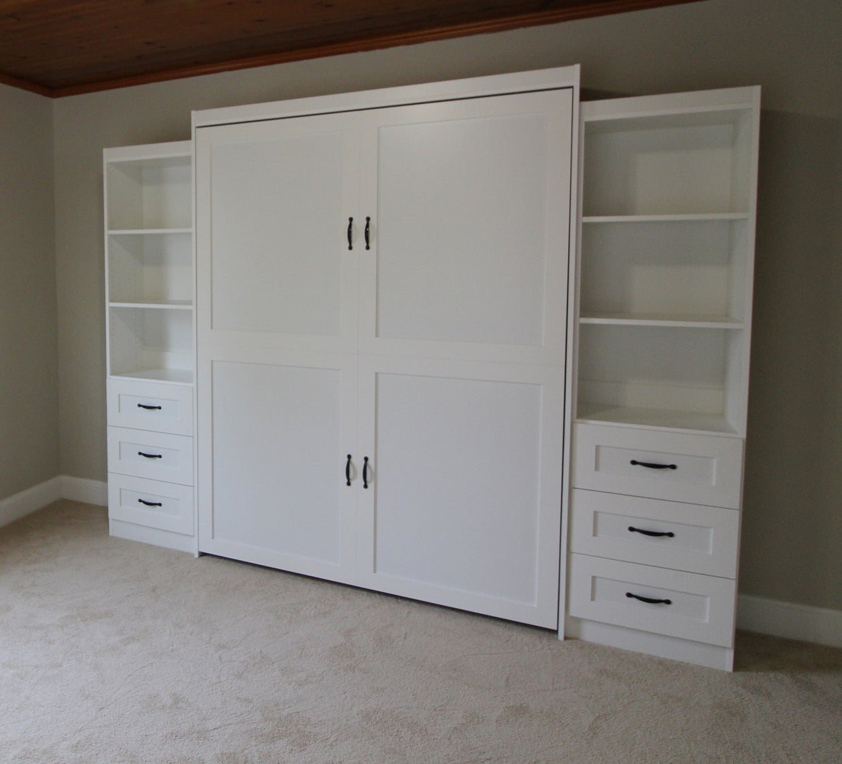 Vertical Melamine Shaker Face - MELV104 - Meridian Closets